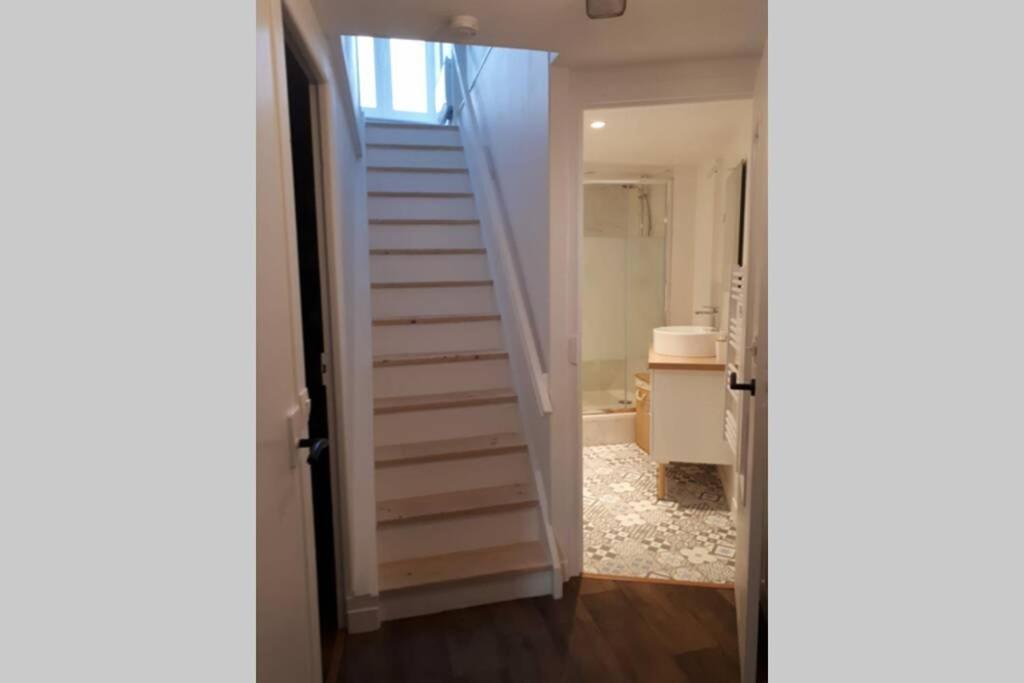 Bel Appartement Refait A Neuf. 2Ch. Vitre Centre Exterior foto